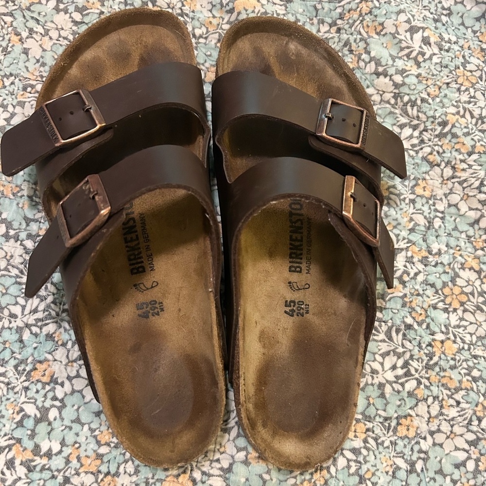 Men’s Birkenstocks size 45 brown